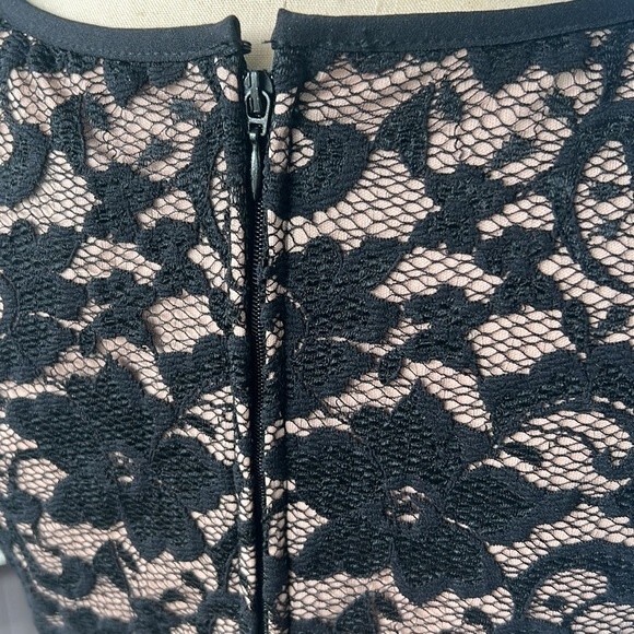 Joseph Ribkoff Black Lace Sequin Dress Nude Lining Ladies Size 10 Stretchy - Picture 8 of 10